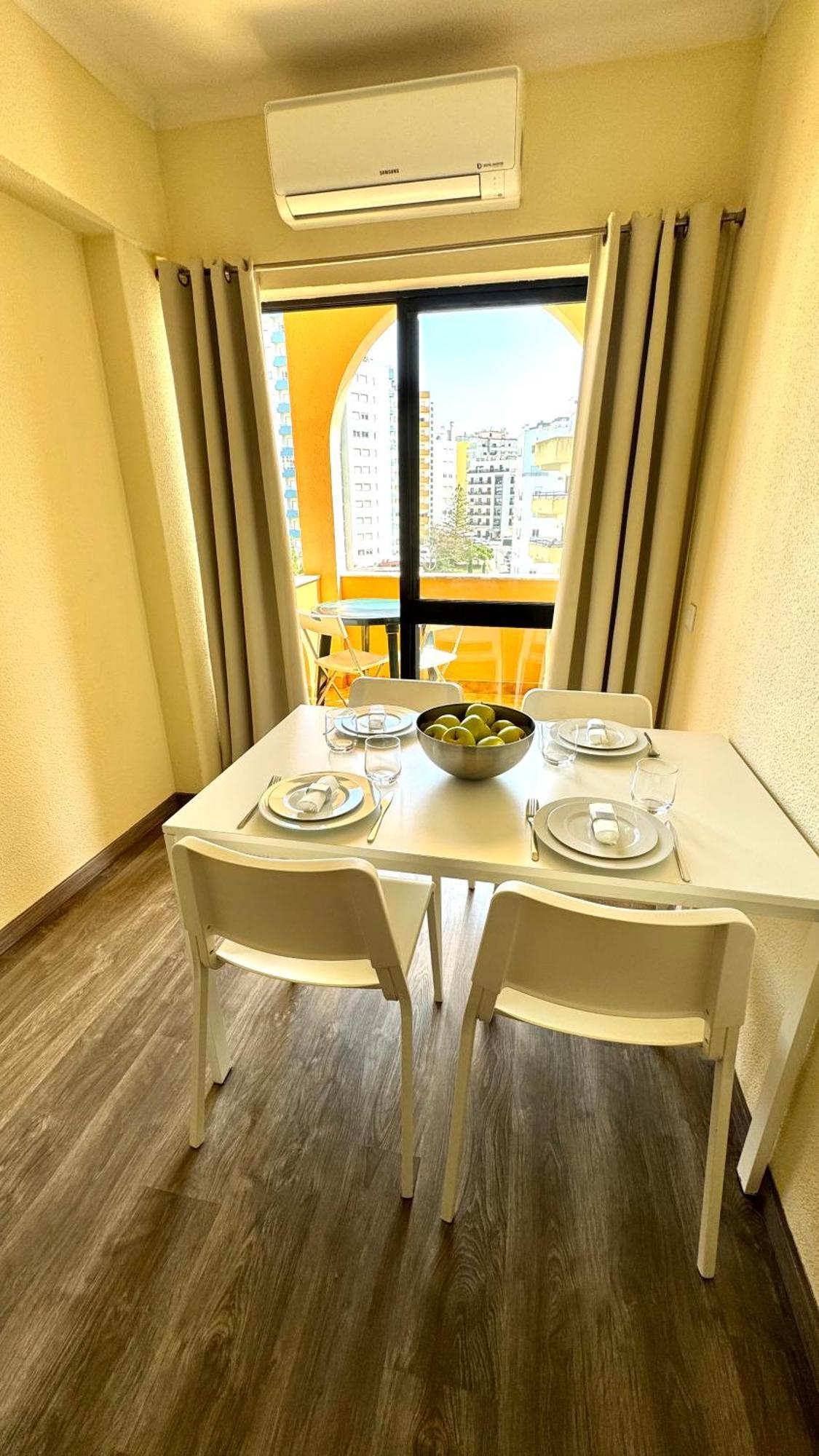 Da Rocha, 5-f, Charming With Air Conditioning - Patio Da Rocha By Ig Apartment