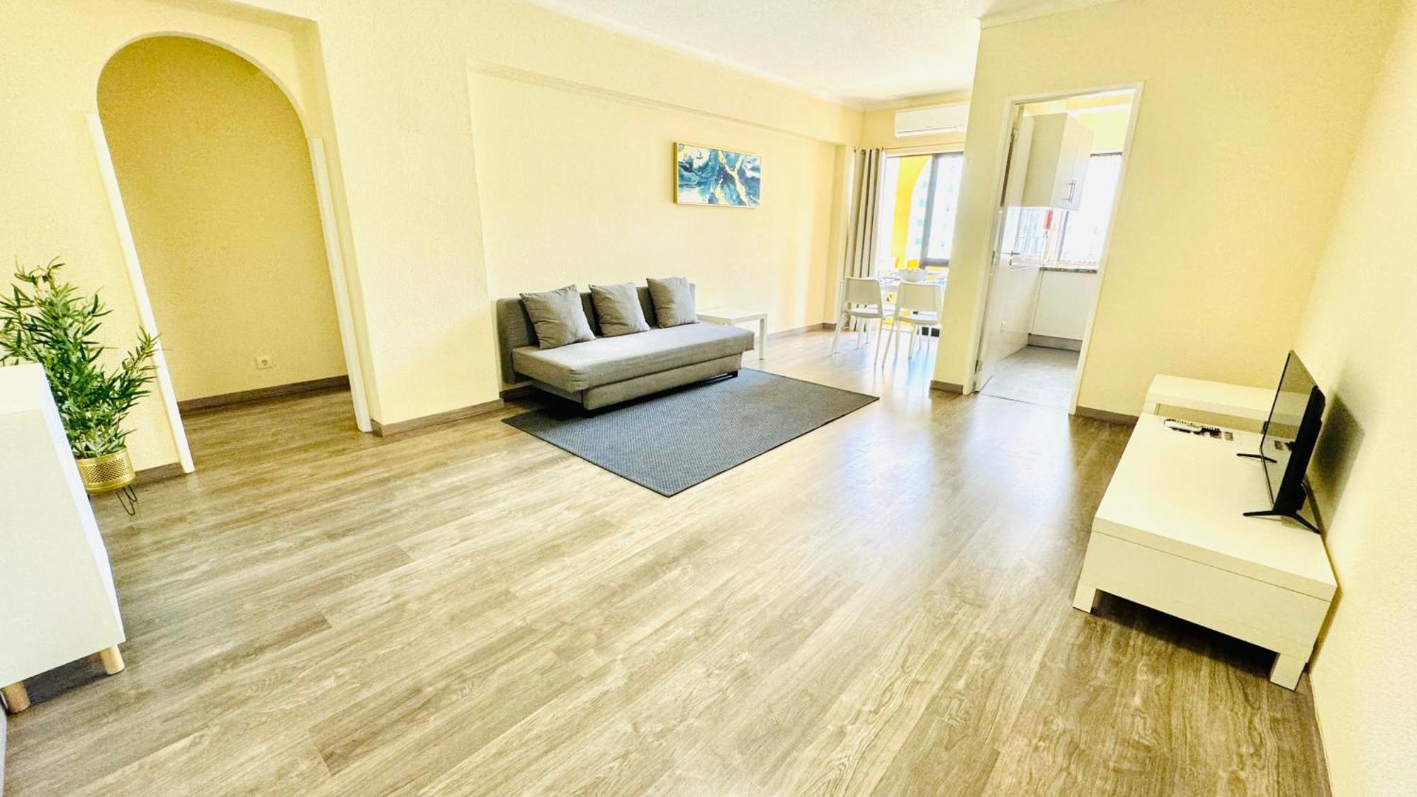 Apartment Da Rocha, 5-f, Charming With Air Conditioning - Patio Da Rocha By Ig Portimao